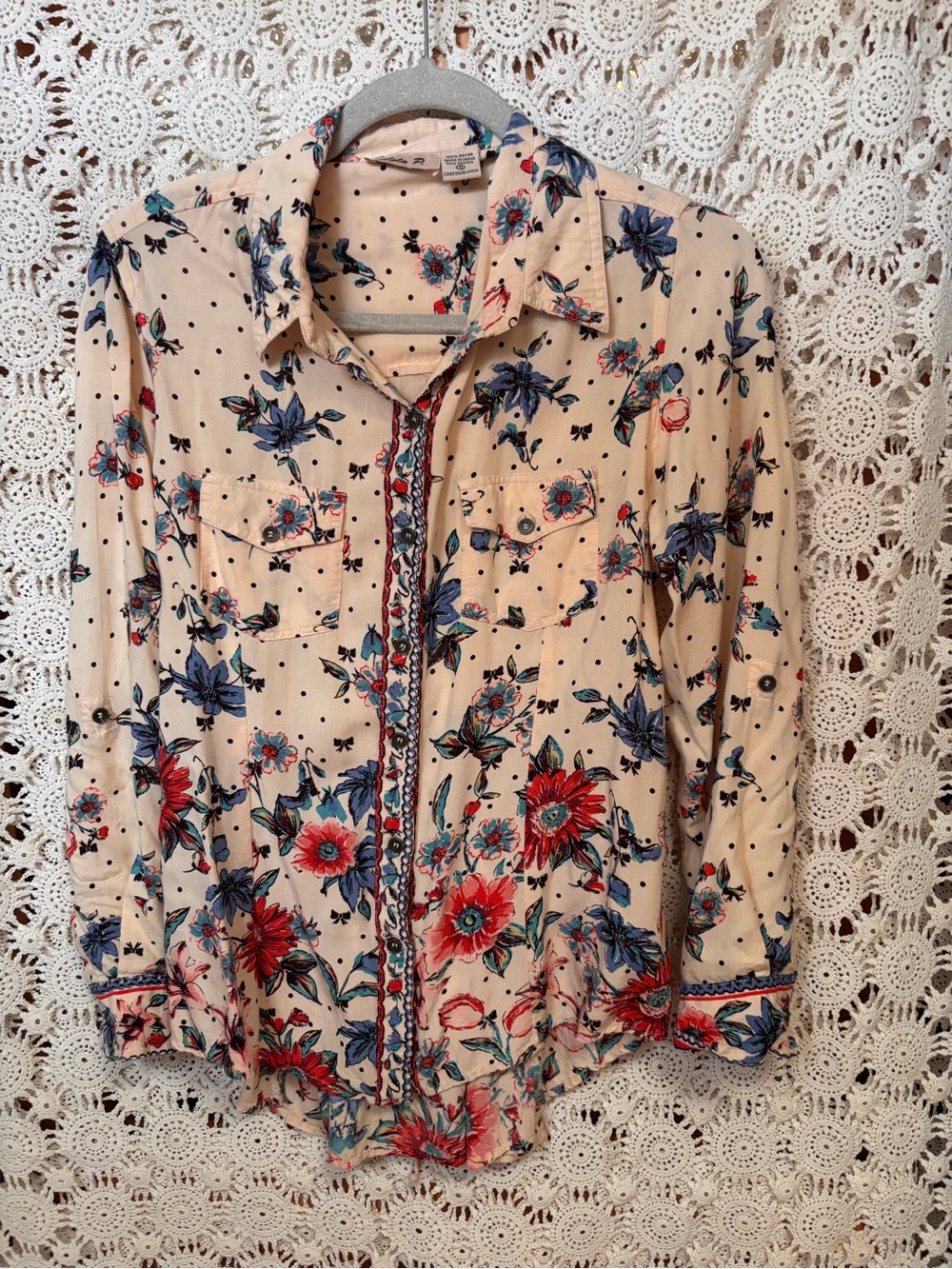 Lola P floral button-up blouse in cream with red & blue accents